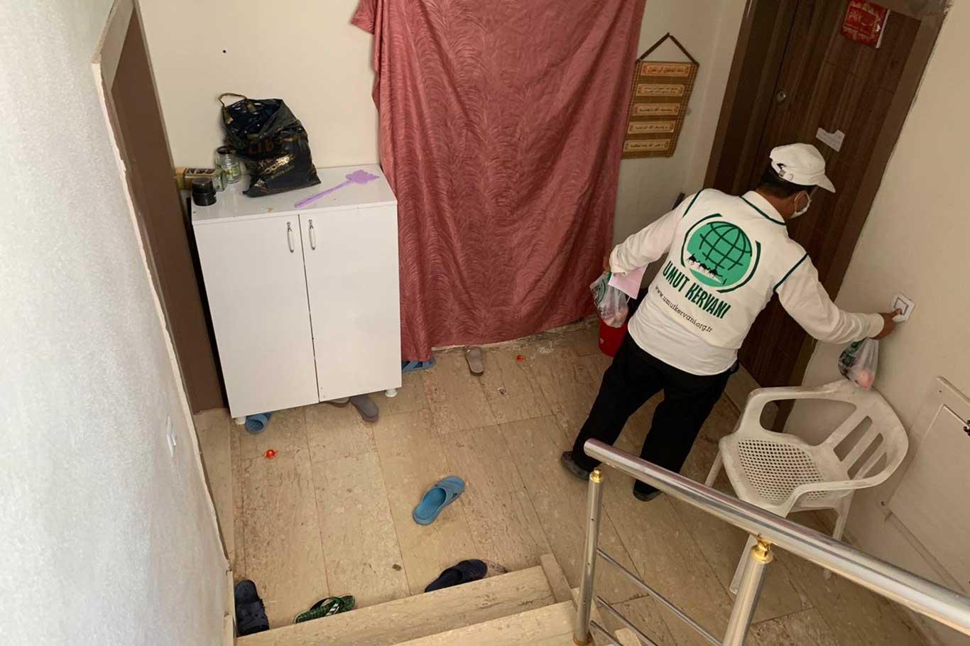 Midyat Umut Kervanı yüzlerce yetim ve muhtaç aileye kurban eti ulaştırdı
